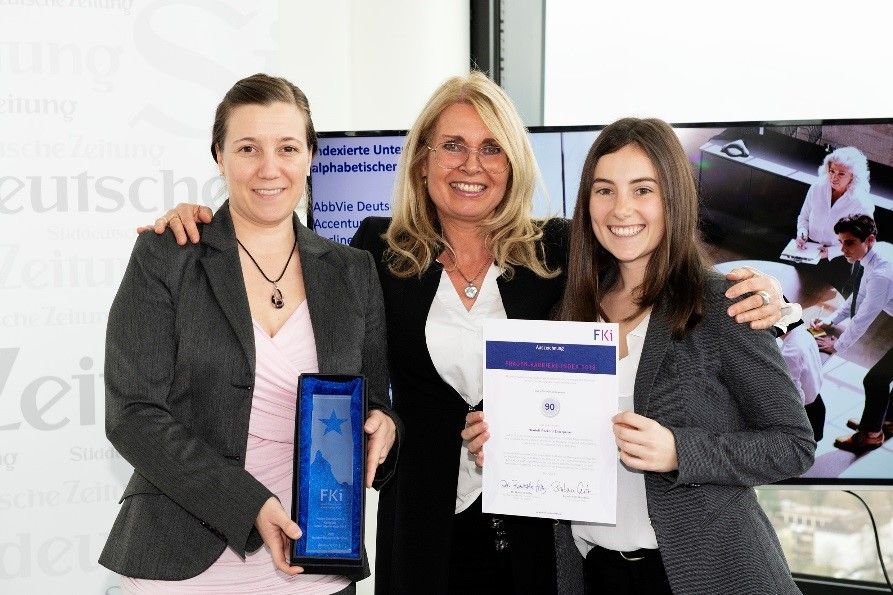 Margit Nickstat (HPE Country HR Germany), Eva Faenger (HPE Inclusion & Diversity DACH & Russia) and Ann-Sophie Maucher (HPE Dual Study Bachelor Student)