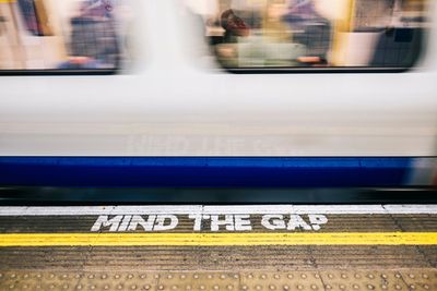 HPE-Analytics1-Mind the Gap-Blog.jpg