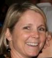Sonja Hickey Headshot.png
