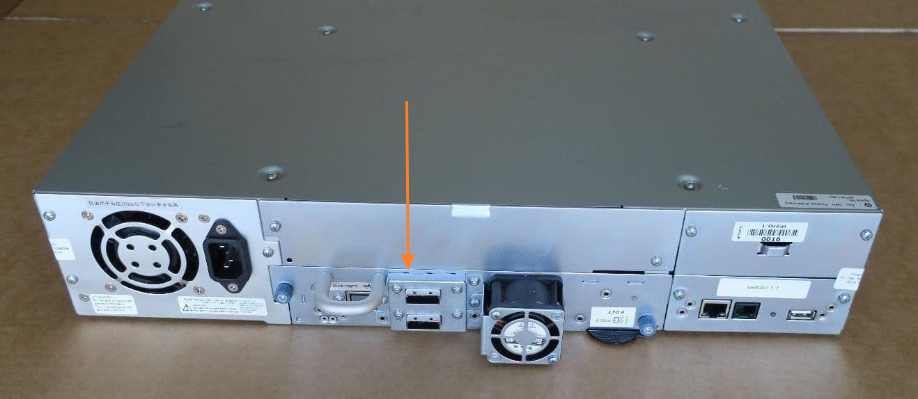HPE StoreEver MSL2024 0-drive Tape Library - Hewlett Packard