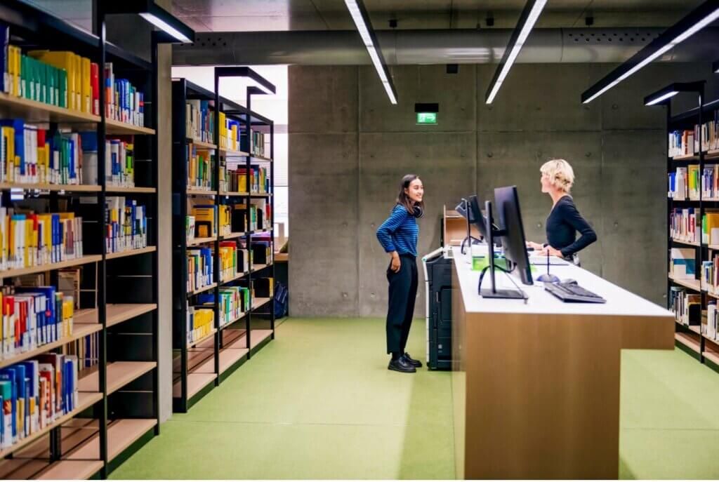 _school-library-1024x687.jpg
